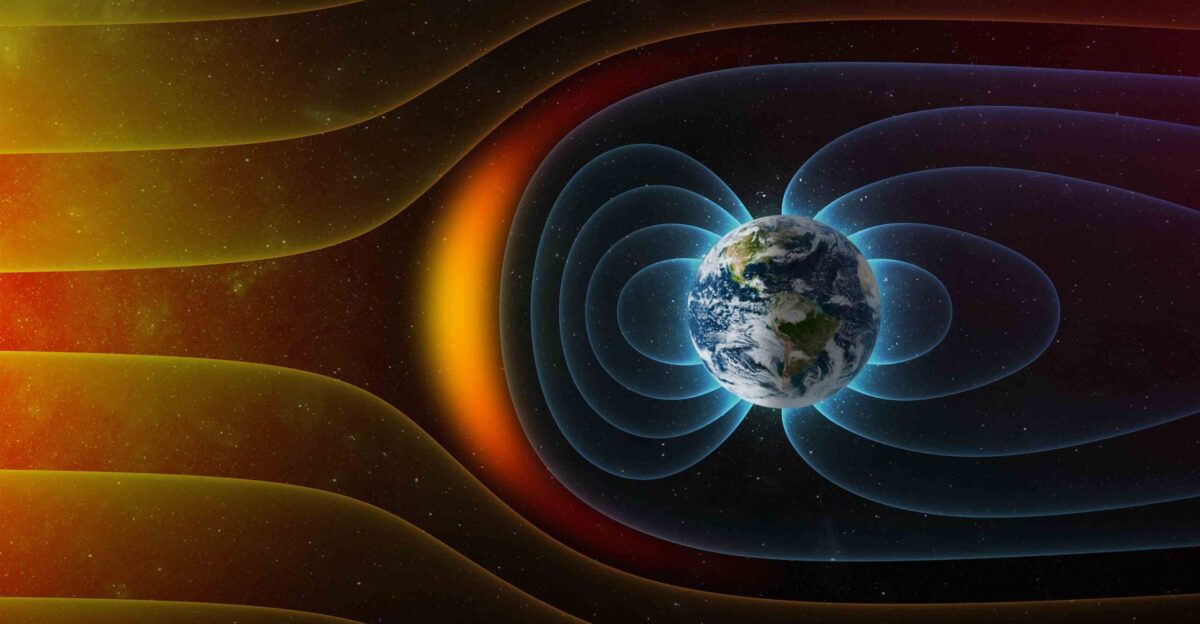 Earths magnetic field by Adriene Barboza