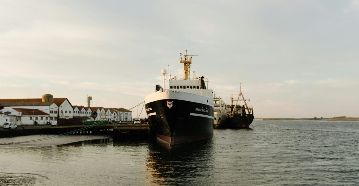 black and white ship in ocean