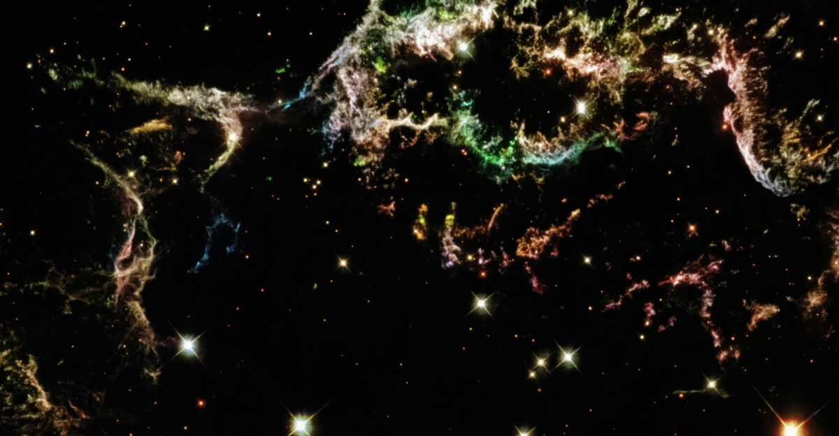 a large cluster of stars in the night sky